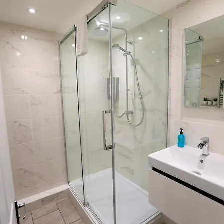 Loveyork Priory - With Parking Apartment